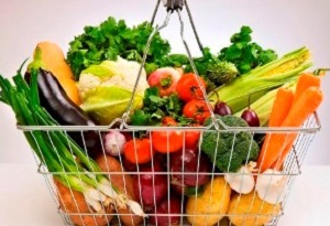 Рекомендации по выбору овощей и фруктов в летний период