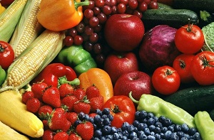 Как правильно выбирать и мыть овощи и фрукты.